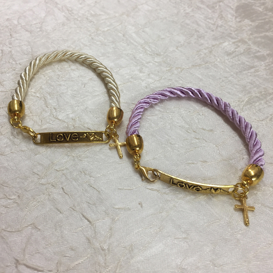 Martirika | Witness Pins